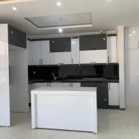 ۹۵ متری/۲خواب/نوساز/نورگیرعالی/اماده نشیمن