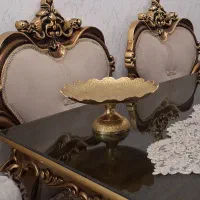 شیرینی خوری