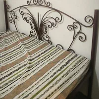 تخت دو نفره
