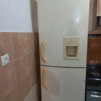 یخچال فروشی