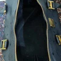 کیف|کیف، کفش، کمربند|مسجد سلیمان, |دیوار