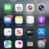 آیفون ۱۱ نرمال