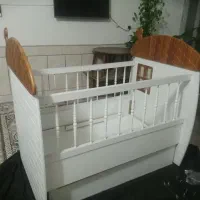 تخت گهواره ای کودک‌