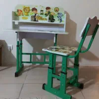 میز و صندلی (تحریر)بچه گانه کارکرده