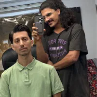 سالن اختصاصی آقایان اصلاح در منزل