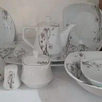 ظروف چینی ۱۲ نفره