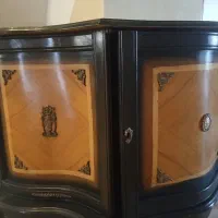 کنسول وآباژور