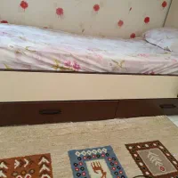 تخت چوبی دو طبقه جوان|تخت و سرویس خواب|اراک, |دیوار