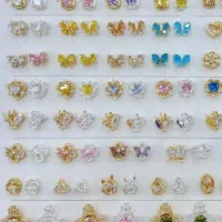 منشی خانم (مدیر داخلی واحد طلا)