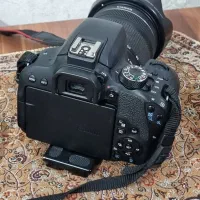 دوربین Canon 800D + لنز 18-135|دوربین عکاسی و فیلم‌برداری|تهران, جیحون|دیوار