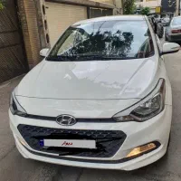 هیوندای i20