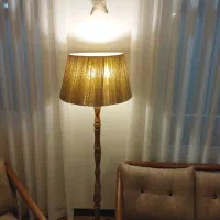 آباژور چوبی با کلاهک بافت