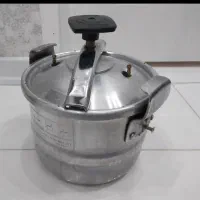 زود پز حاتم