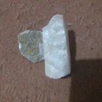 سنگ عقیق ایرانی شیری|جواهرات|بندر گز, |دیوار