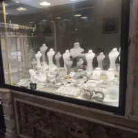 اجاره ۱۵متر مغازه همکف مرکزطلافروشی برلیان