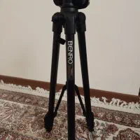 سه پایه دوربین مارک بنرو