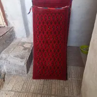 چهار عدد پشتی قدیمی