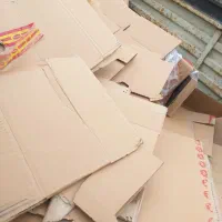 کارتن ضایعات در محل