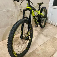 دوچرخه اندرو جاینت دانهیل فری‌راید کیوب اسکات کراس