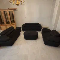 مبلمان ۶ نفره مینیمال به همراه ۲ تا پاف و میز وسط
