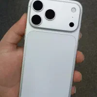 ایفون ۱۷پرومکس رنگ سفید