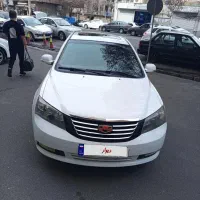 جیلی امگرند7 2013 کاملا بدون رنگ