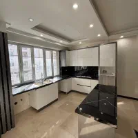 املاک بزرگ یزدی / ۱۱۵ متر / شاهد / نورگیر مستقیم