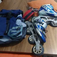 کفش اسکیت .چرخ ژله ای .|دوچرخه، اسکیت، اسکوتر|گنبد کاووس, |دیوار