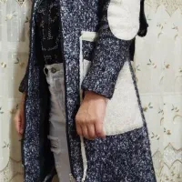 تعدادی کاپشن و پالتو زنانه و دخترانه