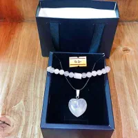 ست دستبند و گردنبند سنگی با طرح متنوع