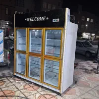 یخچال ایستاده ۶در پشت بسته  درب طلایی  درحدنو