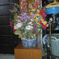 دکوری جای گلدان چوبی  و تخته پشتش بسیارشیک و یونیک|صنایع دستی و سایر لوازم تزئینی|تهران, دهم فروردین|دیوار