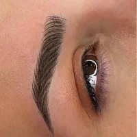 مدل ابرو و شیدلب