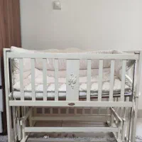 تخت کنار مادر مدل گهواره