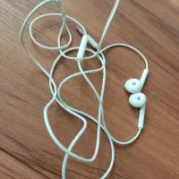 هندزفری سرکارتنی