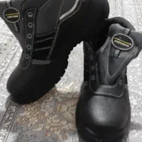 کفش کار