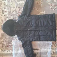 کاپشن|لباس|حمیل, |دیوار