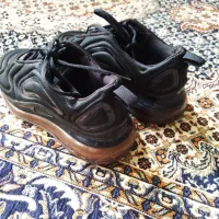 کتونی|کیف، کفش، کمربند|سیلاخور, |دیوار