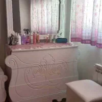 تخت دونفره همراه تشک و۲عدد پا تختی و میزآرایشی|تخت و سرویس خواب|تهران, افسریه جنوبی|دیوار