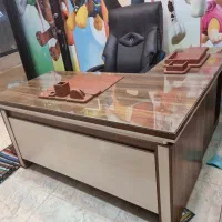 میز و صندلی اداری