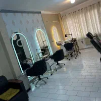 اجاره-لاین-در-آموزشگاه-زیبایی