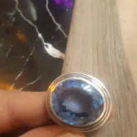 انگشتر توپاز