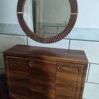 کنسول ،جاکفشی و آیینه