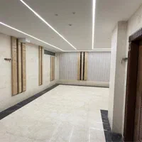 آپارتمان ۲۰۰ متر/سند تک برگ نوساز/۶۰۰وام دارد