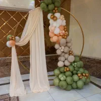 گل آرایی جایگاه عروس وداماد وبادکنک آرایی