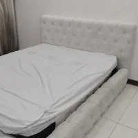 تخت دونفره درحد نو  سالم