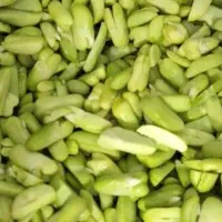 باقالی سبز سبز