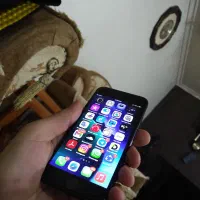 SE2020 64GB|موبایل|اهواز, کوروش|دیوار