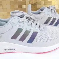 حراج کفش اسپورت و عروسکی ۲۰۰و ۴۵۰ و ۱۵۰|کیف، کفش، کمربند|بندر گناوه, |دیوار