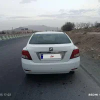 آریو(زوتی) مدل ۹۶ کاملا بی رنگ و استثنائی|خودرو سواری و وانت|اصفهان, شفق|دیوار